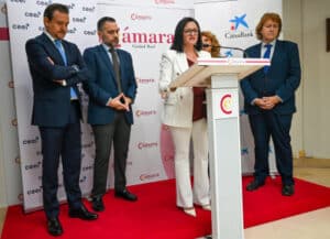 Zarco Destaca el Compromiso de la Diputación por Impulsar el Comercio y la Empresa en el XIV Foro "Emprender desde la Raíz"