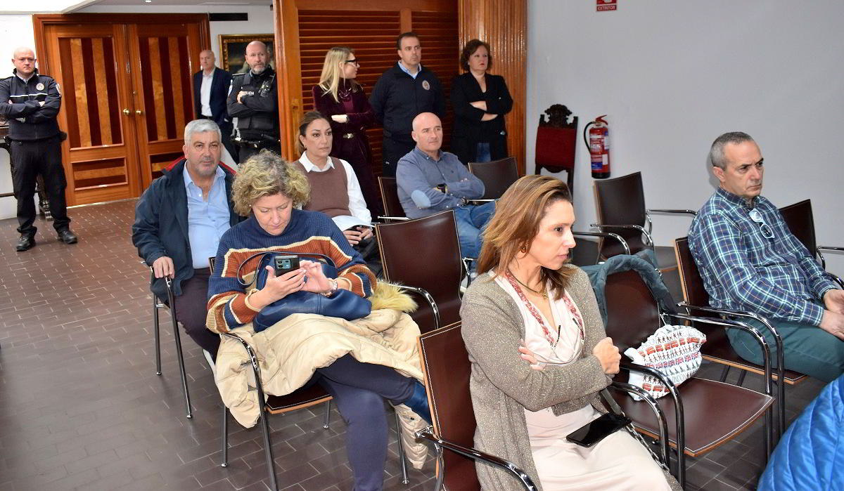 Ratificación del Pleno sobre la actualización retroactiva de la relación de puestos de trabajo a partir del 1 de enero de 2025 3 Ratificación del Pleno sobre la actualización retroactiva de la relación de puestos de trabajo a partir del 1 de enero de 2025 3