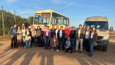 González Acoge a Creadores y Periodistas para Explorar el Parque Nacional de Cabañeros