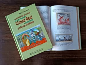 Nuevo libro de Manuel T. Labián: "Promoción del Patrimonio de Ciudad Real mediante la Filatelia" presentado por la BAM