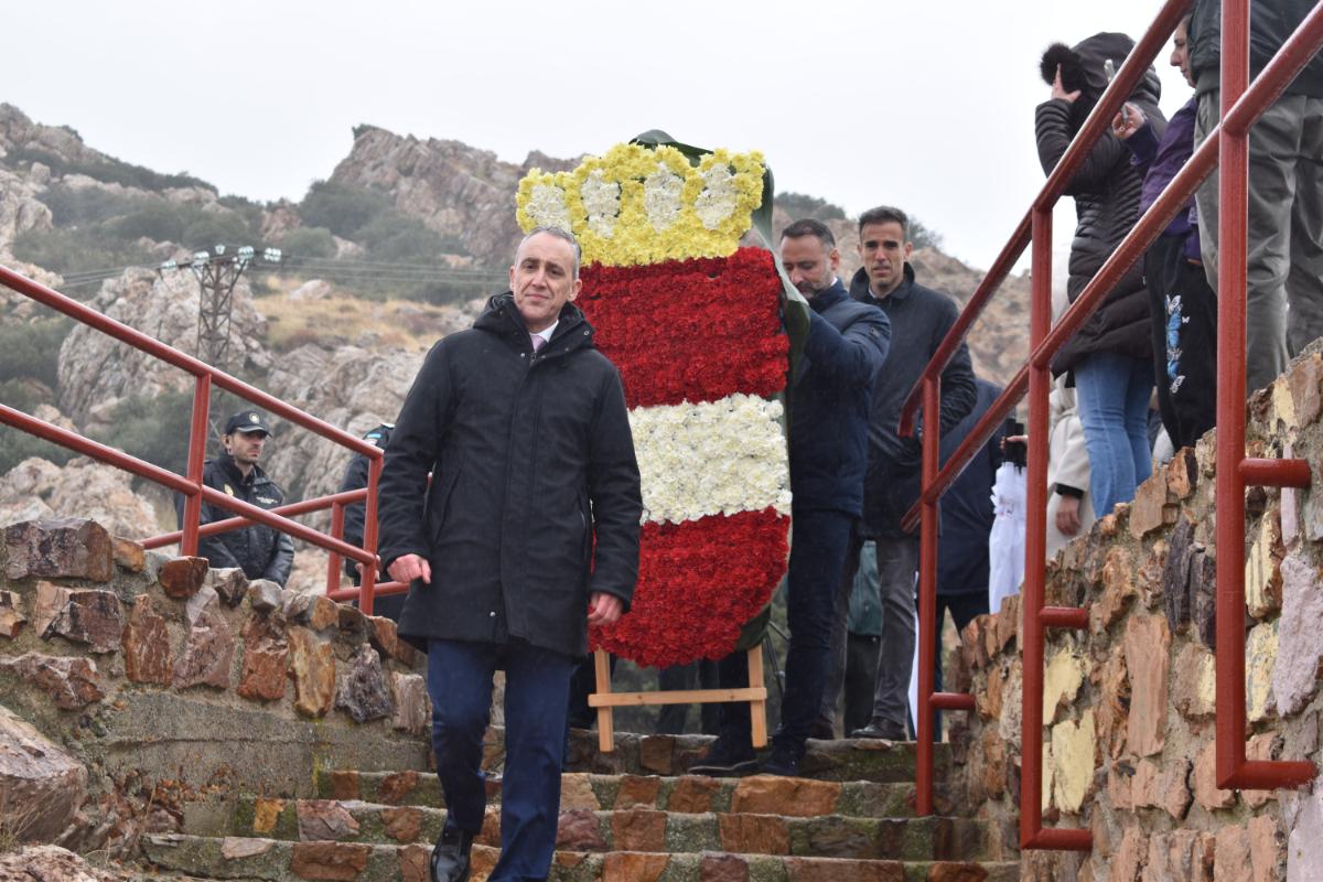 Puertollano Honra a Mineros y Mujeres del Sector en Emotivo Acto de Memoria y Gratitud 3
