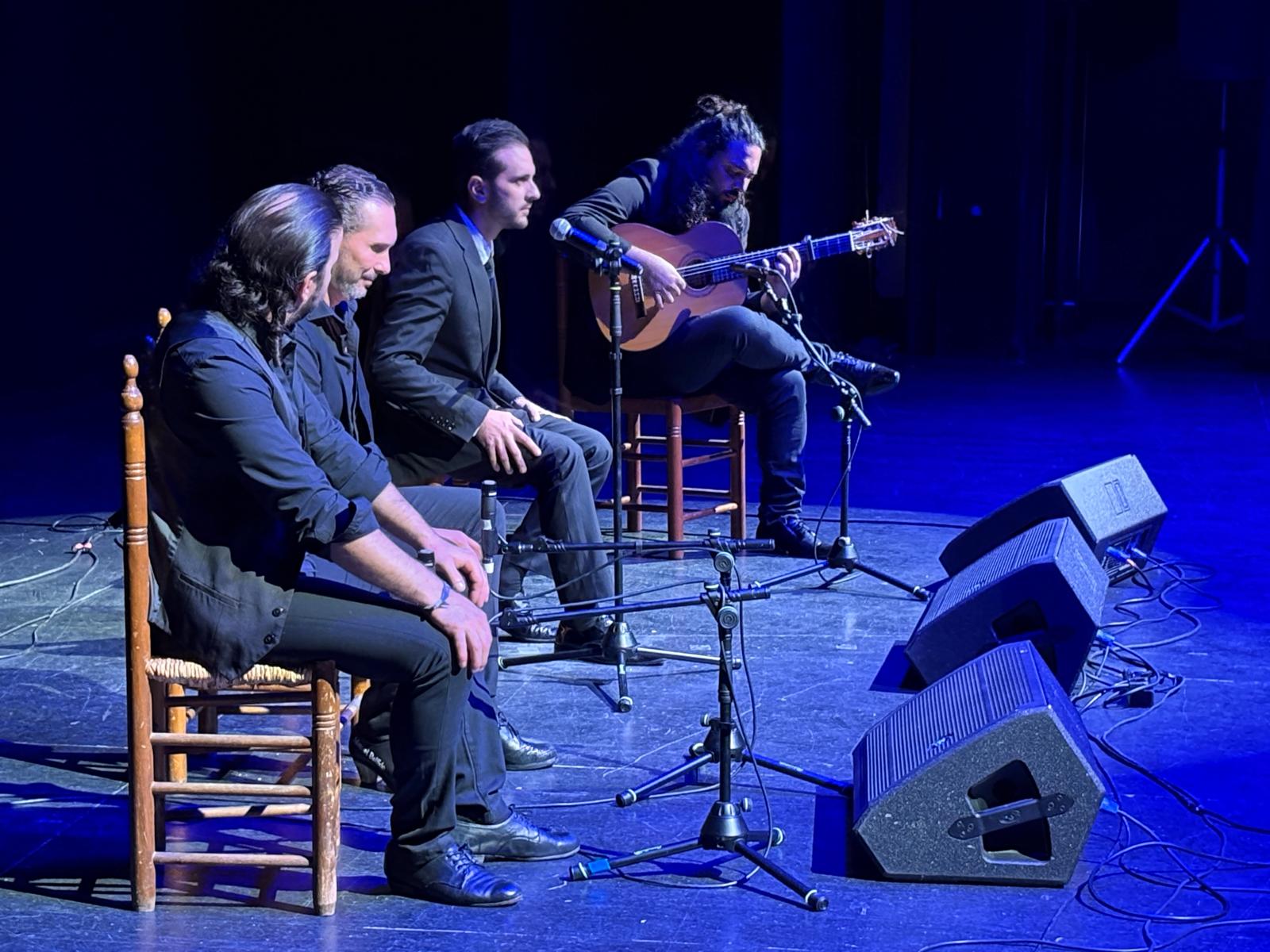 "La pasión del flamenco ilumina la noche: Soleares, bulerías, alegrías y más en la edición 31 del Festival “Día del Minero” 2