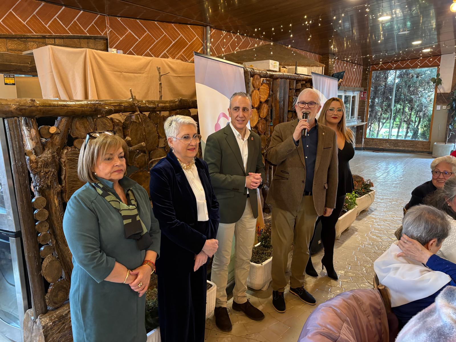 La Celebración Navideña de Aspades La Laguna: Un Banquete Festivo en Honor al 50° Aniversario de la Entidad 3 La Celebración Navideña de Aspades La Laguna: Un Banquete Festivo en Honor al 50° Aniversario de la Entidad 3