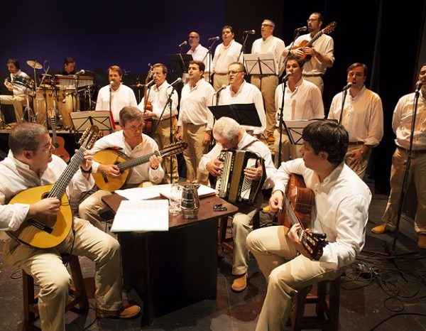 Capachos presenta 'Mi buen amor': Un homenaje musical-teatral con lo mejor de Violeta Parra, Serrat, Aute, Sabina y Vanesa Martín 1 Capachos presenta 'Mi buen amor': Un homenaje musical-teatral con lo mejor de Violeta Parra, Serrat, Aute, Sabina y Vanesa Martín 1