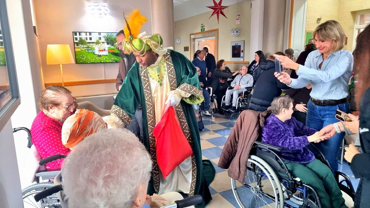 Fiesta de Reyes Magos en Puertollano: Un día mágico para los mayores de la localidad 4