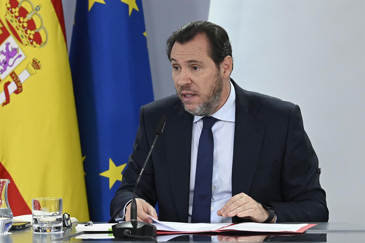 El ministro Óscar Puente en rueda de prensa