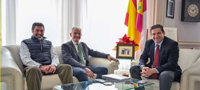 El Alcalde de Villamayor Presenta al Presidente de la Diputación Nuevos Proyectos Prioritarios para el Municipio