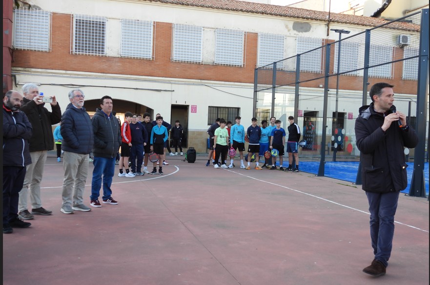 El Colegio Salesiano Amplía su Oferta Deportiva con la Incorporación de Cuatro Nuevas Pistas de Pádel 1