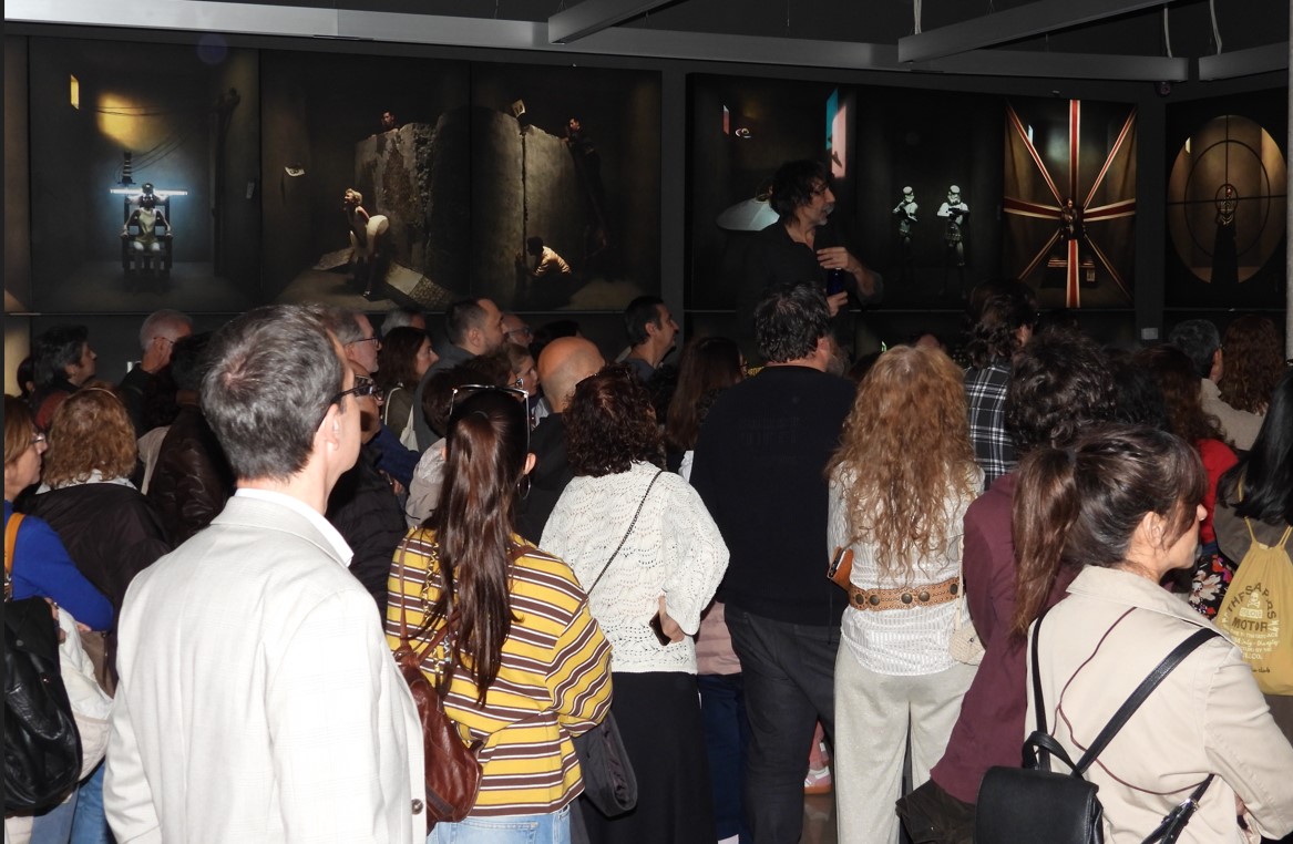 Éxito arrollador en el Museo Cristina García Rodero con más de 3000 visitantes a la muestra '365º' de Eugenio Recuenco 3