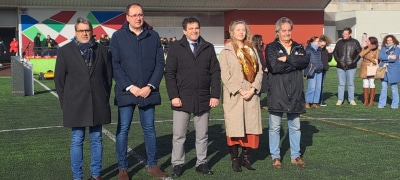 Valverde Inaugura el Renovado Césped Artificial del Campo Candelario León Rivas en Miguelturra y Elogia el Compromiso de la Diputación con el Deporte Base
