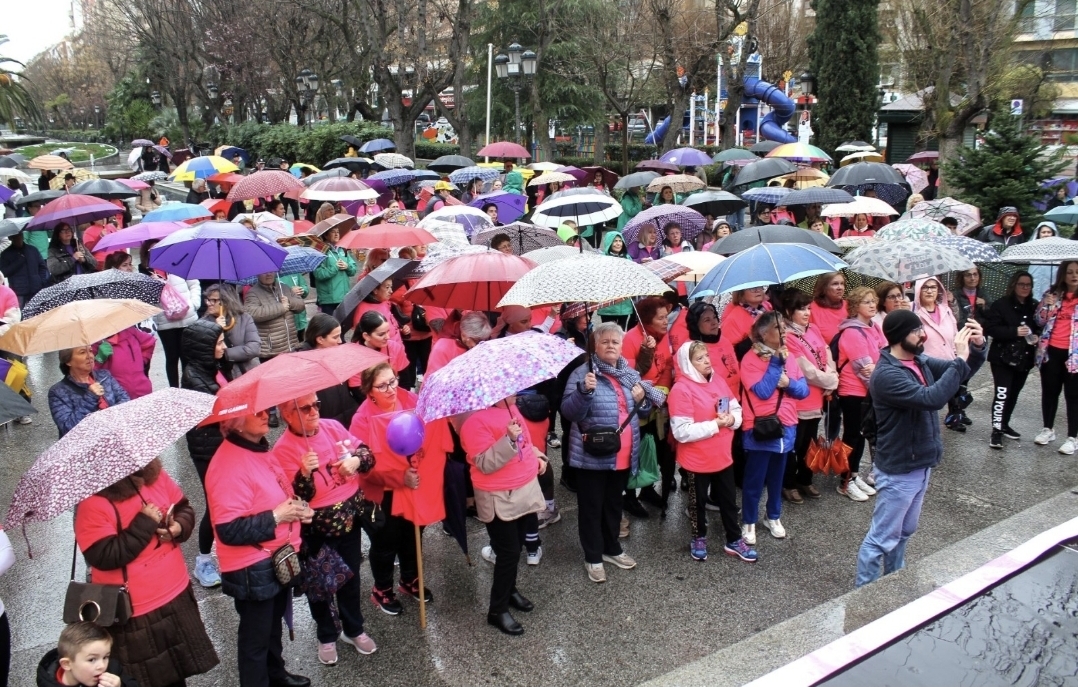 Puertollano Clama por la Igualdad: Manifestación del 8M Bajo el Lema 'Por Ti, Por Mí y Por Todas' 4
