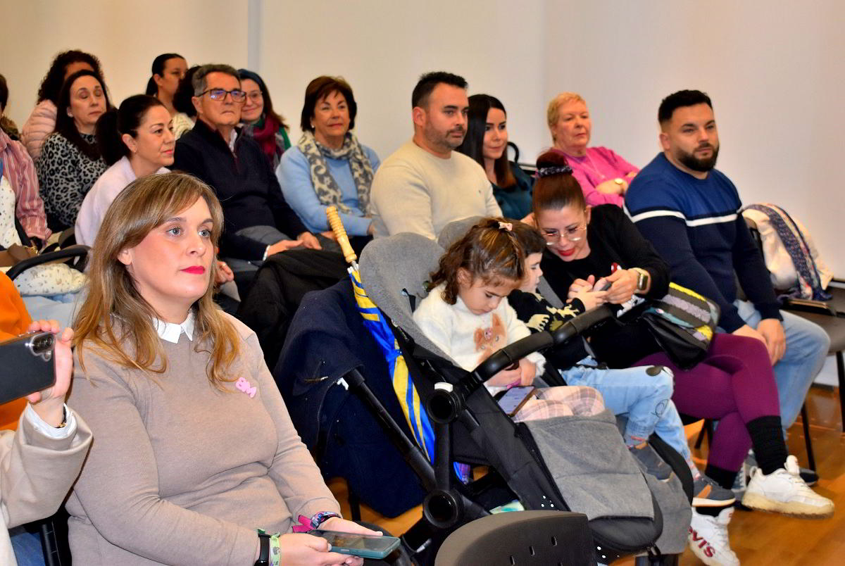 María Gracia Gil: Pilar Fundamental en la Promoción del Bienestar de Usuarios de Asistencia Domiciliaria 2