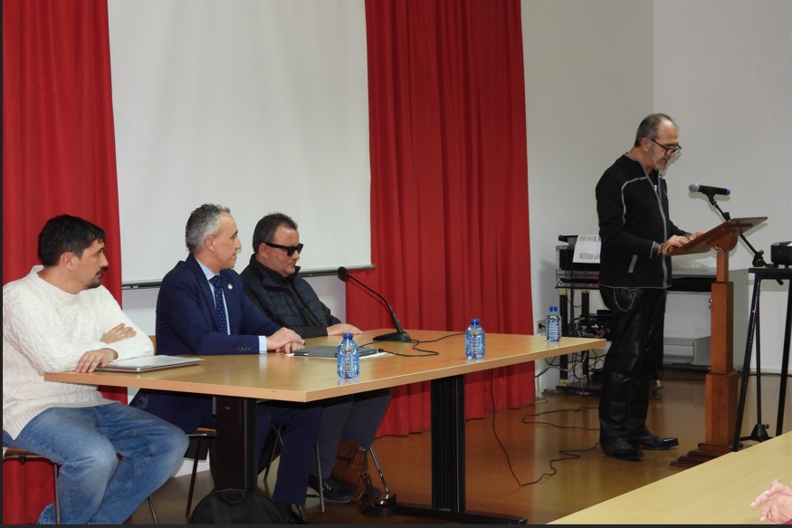 Homenaje municipal y de la ONCE a dos figuras femeninas destacadas en el deporte y la resiliencia en el Día Internacional de la Mujer 4