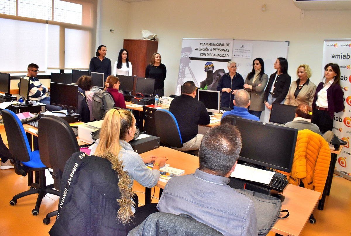 Estudiantes de Jardinería Aplicarán sus Conocimientos en el Mejoramiento de Espacios Verdes Urbanos 3