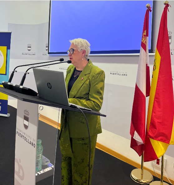 Ayuntamiento apoya la fundación de Puertosigna, la nueva asociación para individuos con sordera 2