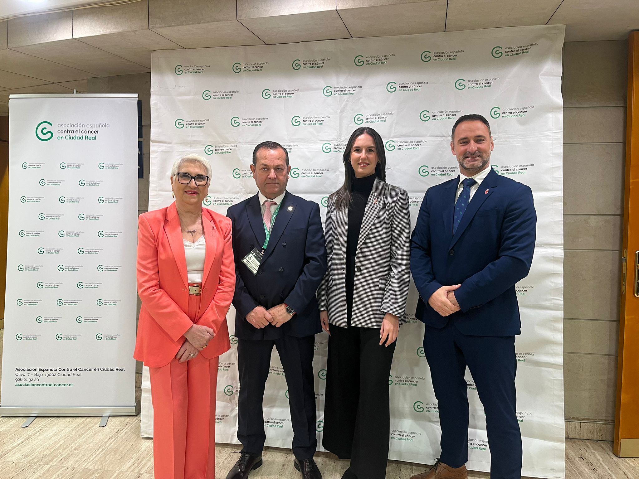 Una velada de Alegría y Solidaridad: La IV Gala Benéfica de Música y Humor Reúne a Más de 600 Asistentes en Apoyo a la Lucha Contra el Cáncer 4