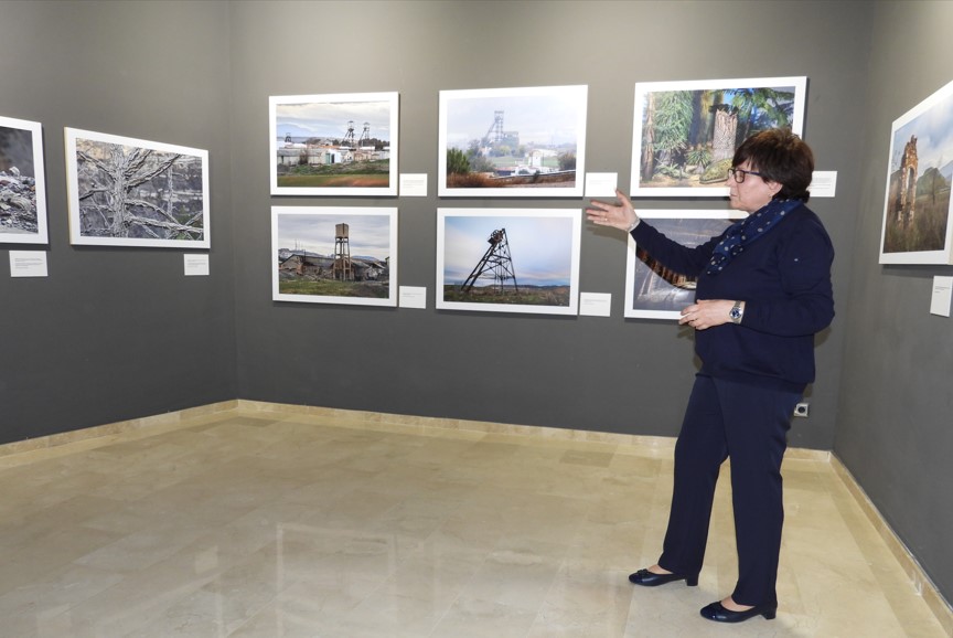 Puertollano a Través del Lente: Pilar García Manzanares Captura la Huella del Carbonífero 3