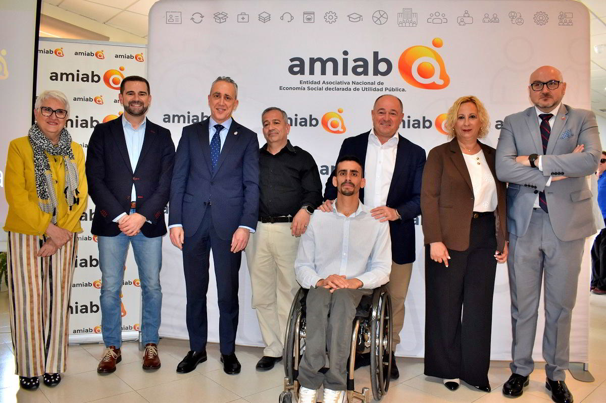 Nuevo equipo de mantenimiento para parques y zonas verdes de Puertollano formado por trabajadores de Amiab 1