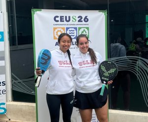 Amaya Alonso y Lucía Dionosio ganan la medalla de bronce para la UCLM en el Campeonato de España Universitario de pádel