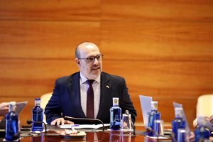 Bellido acusa a PP y Vox de apostar por "un sistema que maltrata y empobrece Castilla-La Mancha"