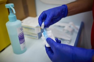 C-LM adquirirá 46.000 dosis de vacuna intranasal frente a la gripe por importe de 885.996 euros