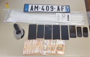 Cuatro detenidos por secuestrar en Cuenca a un conductor y robarle bolsos de lujo por un millón de euros