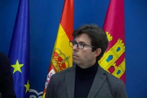 PP alerta de que la ley de turismo anunciada por Page "genera incertidumbre" y "esconde una subida de impuestos"