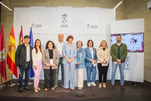 Folklore, cantos y tradición se fortalecen un año más en la programación por la Fiesta de los Mayos de Albacete