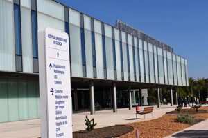 Herido un trabajador tras precipitarse desde un tejado en Piqueras del Castillo (Cuenca)