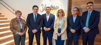 Impulso al Sector Vitivinícola y Agroalimentario en Ciudad Real: Reconocimiento del Presidente de la Diputación en Manzanares