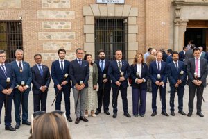 Moreno destaca que Las Mondas "ponen en valor la identidad histórica de Talavera y su vinculación con el mundo rural"