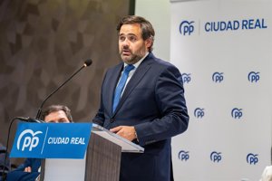 Núñez subraya la necesidad de un "cambio urgente" en las políticas de C-LM para evitar un "desastre económico y social"