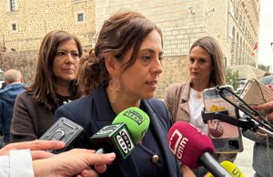 PSOE Toledo afirma que la Semana Santa ha estado marcada por "el colapso, los baches y la subida del bus urbano"