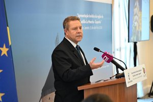 Page reivindica el turismo como una herramienta para la paz y para que "la gente del mundo se conozca"