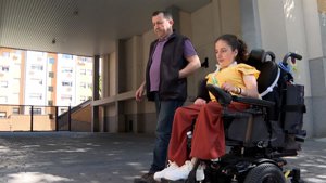 Un año del apagón nacional: la "angustia" de la persona electrodependiente y el "pánico" a un corte del suministro