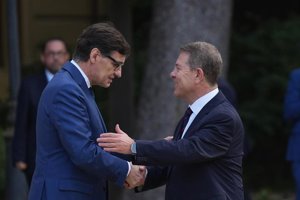 VÍDEO: Page, contrario a la idea de Illa de exigir el catalán para renovar la residencia: "Va contra el sentido común"