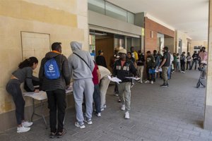 VÍDEO: Sabrido confía en que ningún ayuntamiento ponga "trabas" a la regularización de migrantes: "Sería de torpes"