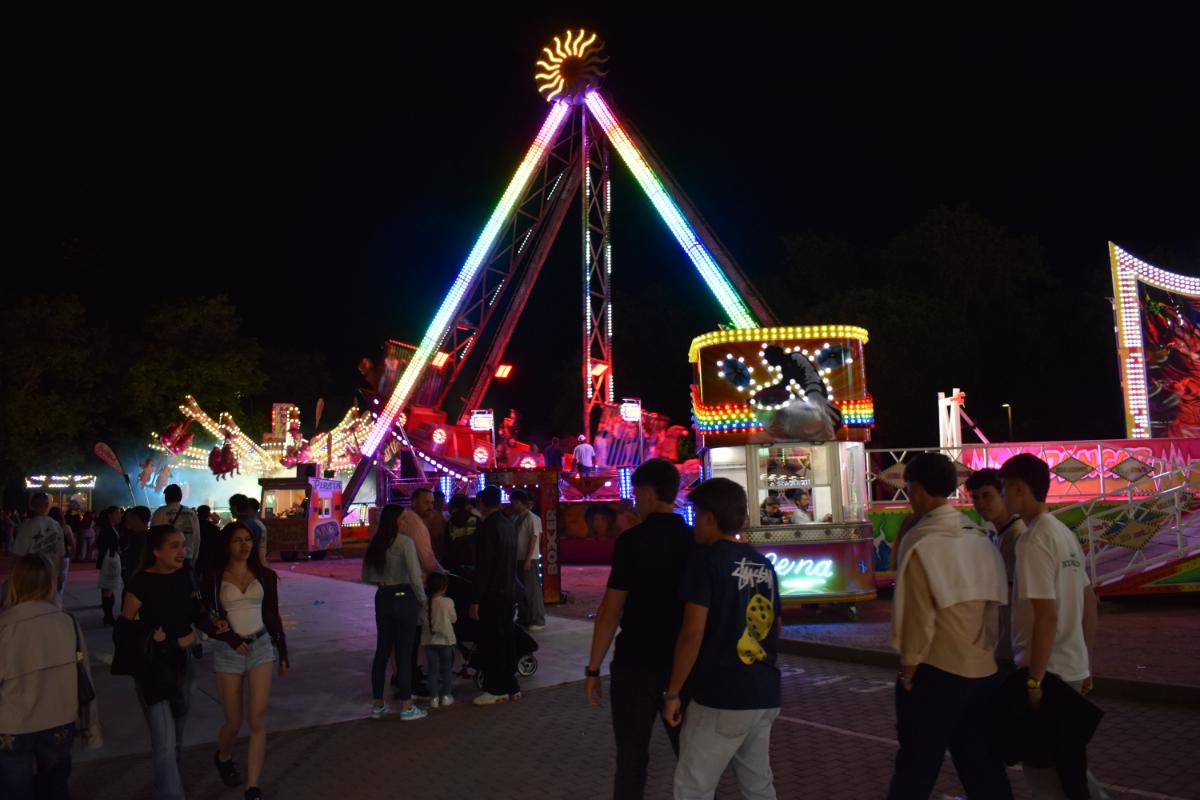 Puertollano da inicio a una semana de celebración y diversión en su espectacular Feria de Mayo 15