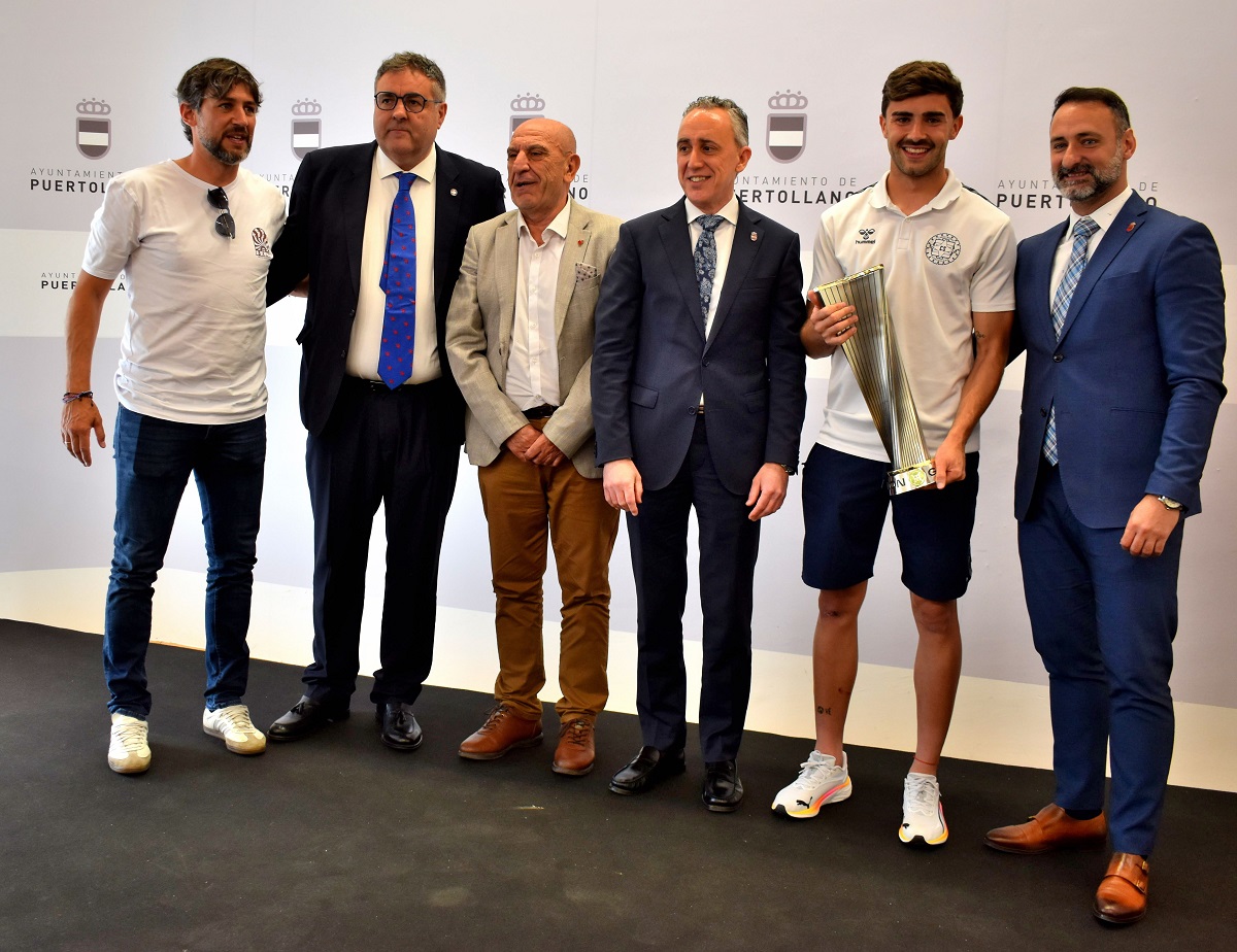El Calvo Sotelo se Lanzará a la Nueva Temporada en Segunda División RFEF con Humildad y Ambición 10
