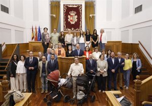 Asofacam pide en Cortes que el nuevo decreto de acogimiento familiar sea "valiente" y con dotación presupuestaria "real"