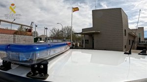 Dos detenidos en Azuqueca por robar un bolso y sacar 4.200 euros usando la tarjeta de crédito de la víctima