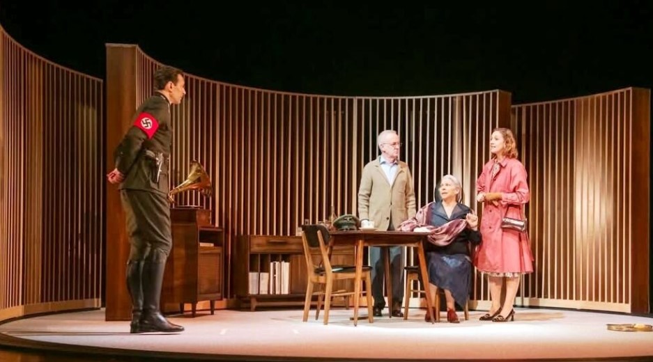 El Auditorio de Puertollano Concluye el Bono Cultural con el Éxito de 'Música para Hitler' 1