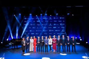 El Español C-LM sopla veinte velas encumbrando a Marañón, Eugenia Silva, Canogar y Ana Céspedes con sus Premios Gigantes