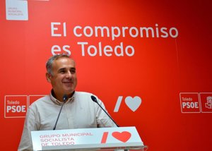 El PSOE acusa al alcalde Velázquez de situar a Toledo "del lado de la LGTBIfobia institucional"