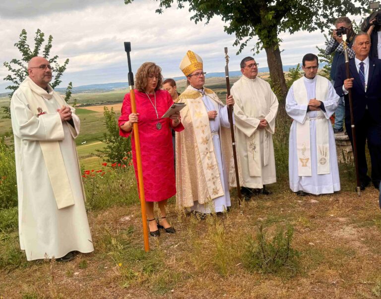 Eucaristía de San Isidro Labrador en el Santuario de Alarcos, Ciudad Real