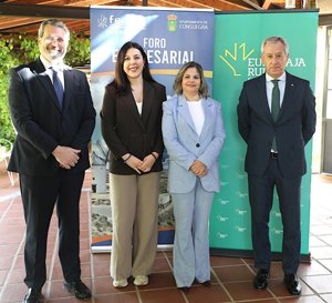 Fundación Eurocaja Rural, Fedeto y Ayuntamiento de Consuegra aceleran la digitalización empresarial con formación en IA