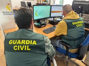 Investigan a tres personas de Fuensalida por publicar en redes contenidos racistas que incitan a la violencia