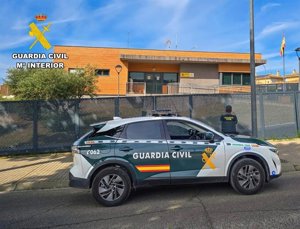 Investigan a una mujer como presunta autora de delitos maltrato animal y lesiones graves en Galápagos