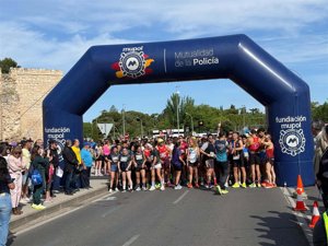 Policía Nacional reúne a más de 700 corredores en su carrera solidaria Ruta 091 en Ciudad Real