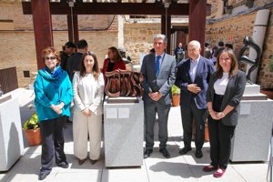 La escultura 'Adam' de Martina Lasry en el Sefardí de Toledo apela a restituir el equilibrio entre hombres y mujeres
